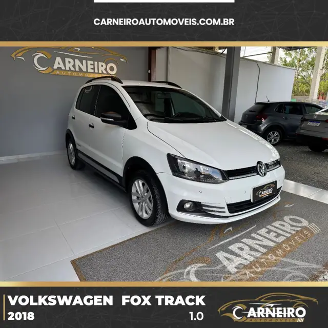 Carro Volkswagen Fox 2018 1.0 MPI Track (Flex)