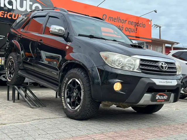 Carro Toyota Hilux SW4 2010 SRV 4x4 3.0 Turbo  (aut)