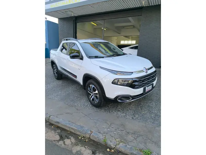 Fiat Toro Freedom 2.0 diesel MT6 4x2