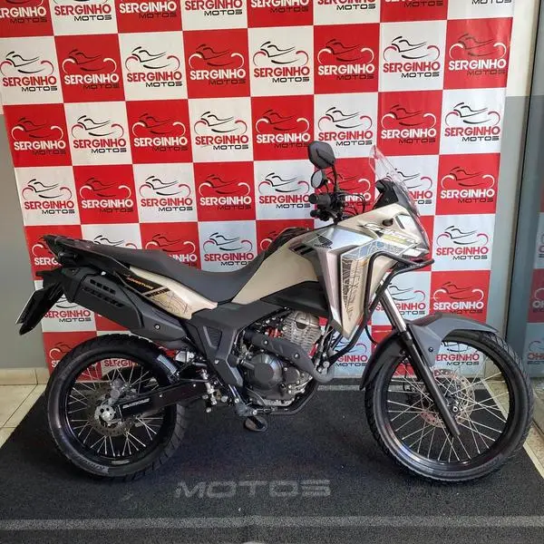 Carro Honda XRE Sahara 300 2025 Adventure