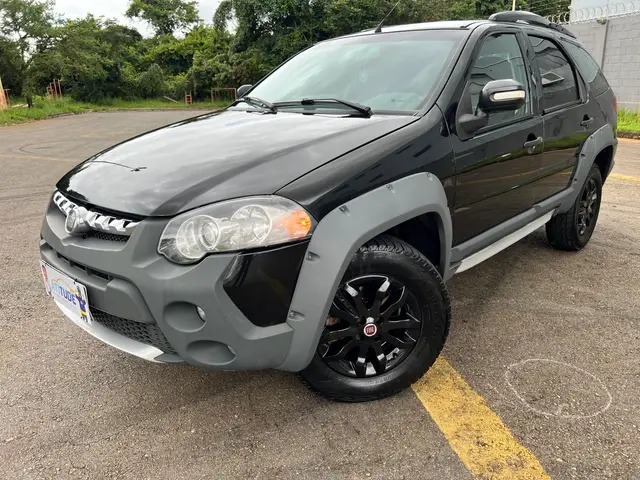 Carro Fiat Palio Weekend 2014 Week. Adv. Dualogic 1.8 Flex