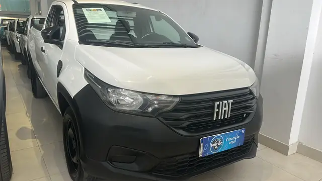 Carro Fiat Strada 2023 Endurance 1.4 Cabine Plus (Flex)
