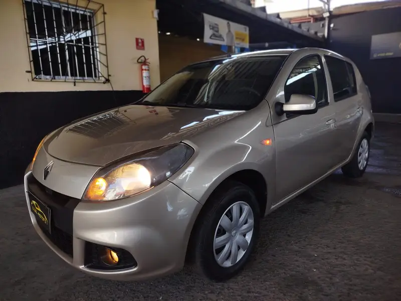 Renault Sandero Expression 1.0 16V (flex)