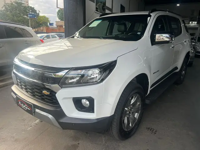 Carro Chevrolet Trailblazer 2024 Premier 2.8 Turbodiesel (Aut.)