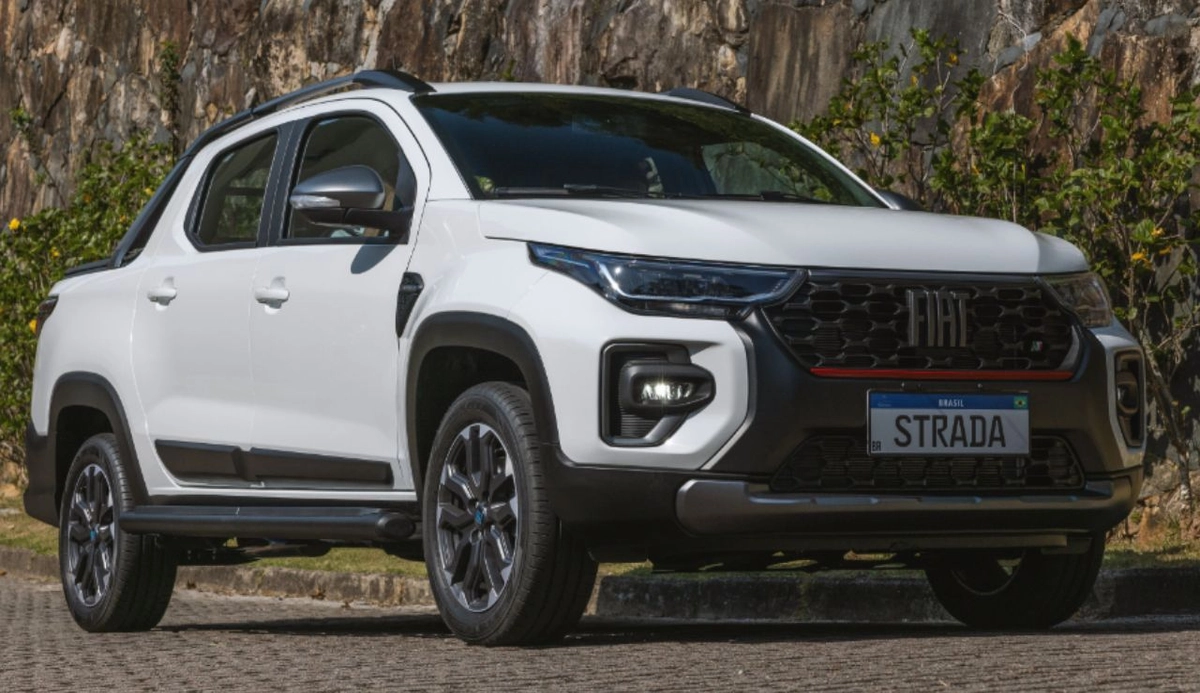 Fiat Strada e VW Polo fizeram duelo de gigantes (das vendas) até dezembro para saber qual o mais vendido