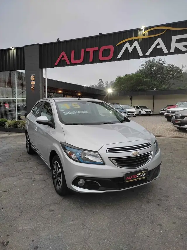 Carro Chevrolet Onix 2015 1.4 LTZ SPE/4 (Aut)