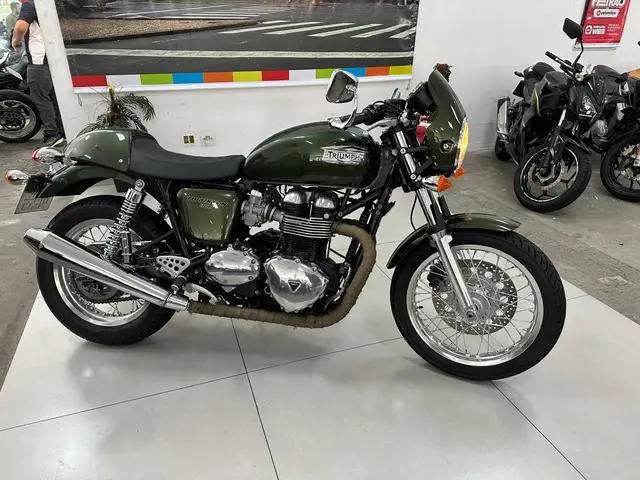 Carro Triumph Thruxton 2015 900