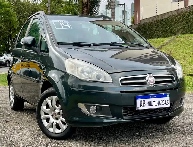 Carro Fiat Idea 2014 Attractive 1.4 8V (Flex)