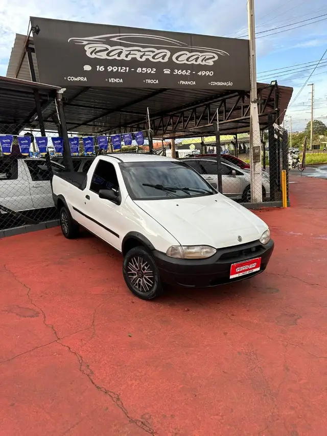 Carro Fiat Strada 2001 Working 1.6 16V