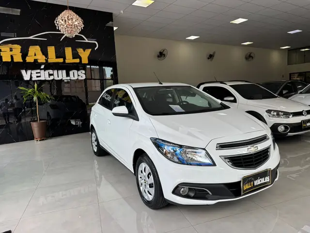 Carro Chevrolet Prisma 2015 1.0 LT SPE/4