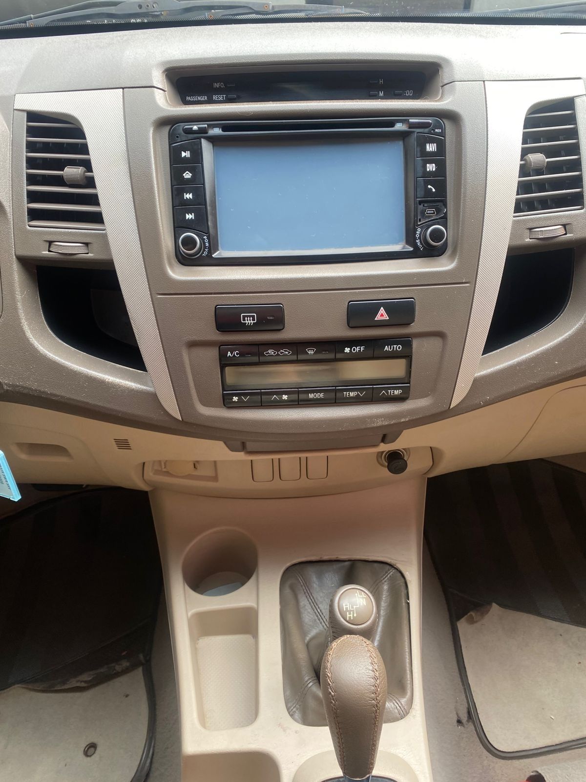 Toyota Hilux SW4
