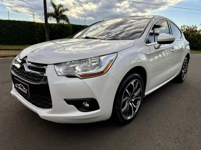 Carro Citroën DS 4 2016 1.6 16V THP Chic
