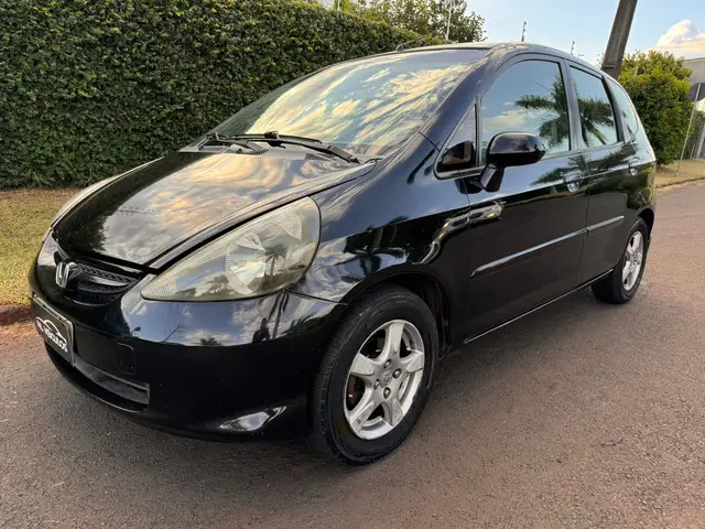 Carro Honda Fit 2008 LX 1.4
