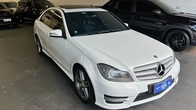Carro Mercedes-Benz Classe C 2013 C 250 Sport 1.8 CGI Turbo