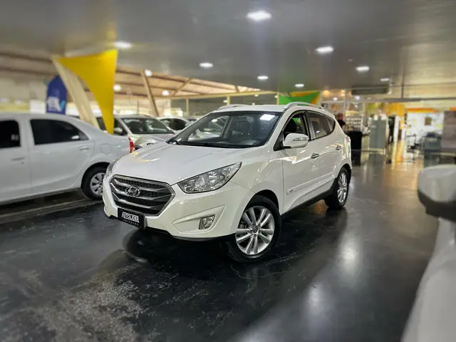 Carro Hyundai ix35 2014 2.0 2WD (Aut) (Flex)