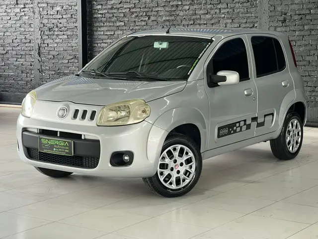 Carro Fiat Uno 2012 Vivace 1.0 8V (Flex) 4p