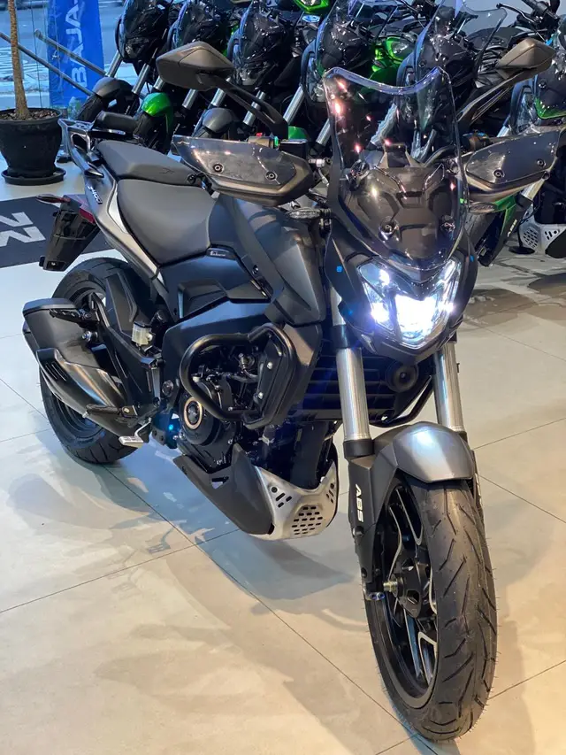 Carro Bajaj Dominar 400 2025 DOMINAR 400