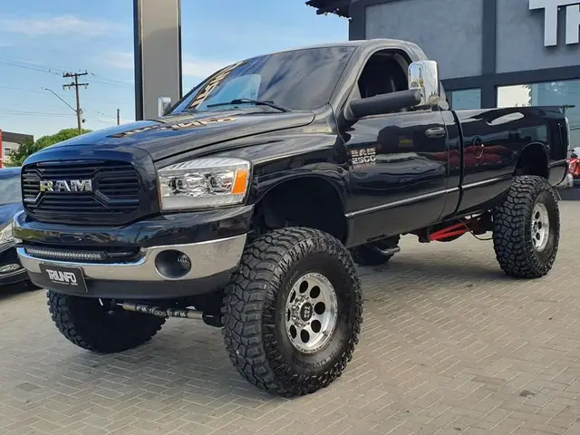 Carro Dodge RAM 2008  H.DUTY 5.9 SLT 24V CD 4x4
