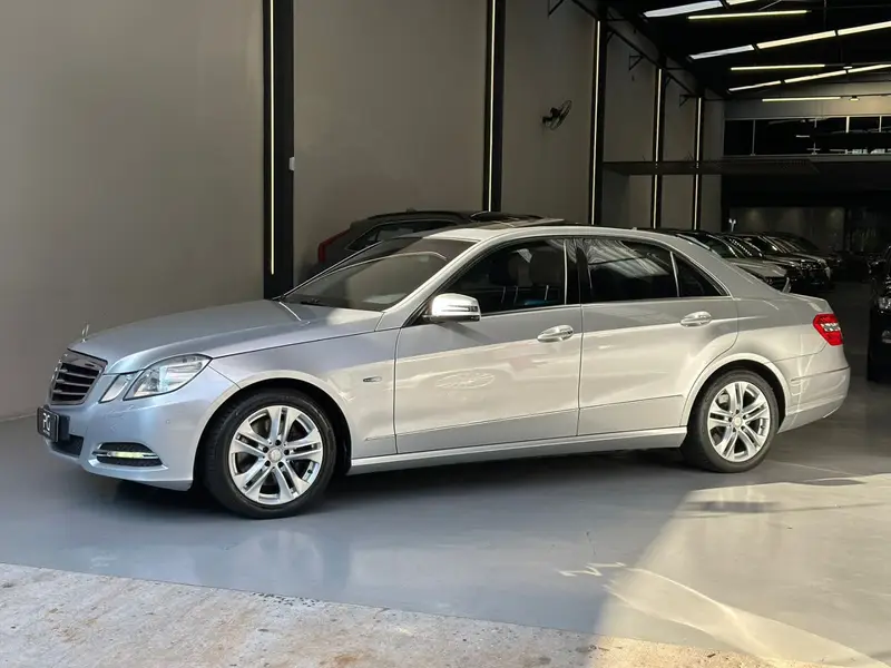 Mercedes-Benz Classe E E 250 CGI BlueEfficiency Avantgarde
