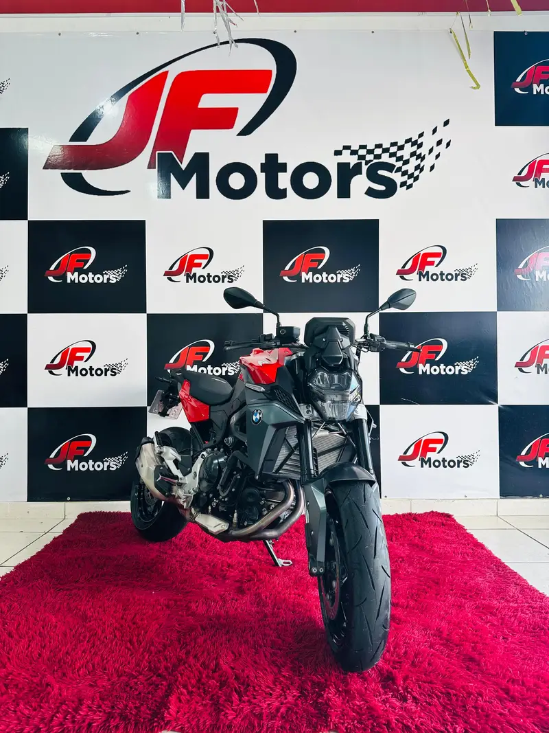 BMW F 900 R Sport