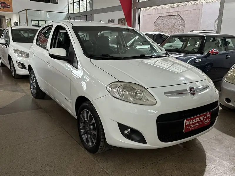 Fiat Palio Attractive 1.0 Evo (Flex)
