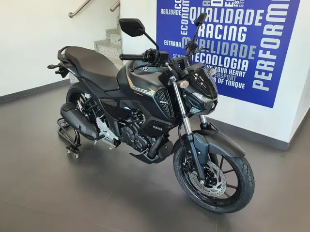 Moto Yamaha Fazer FZ15 2025 ABS Connected