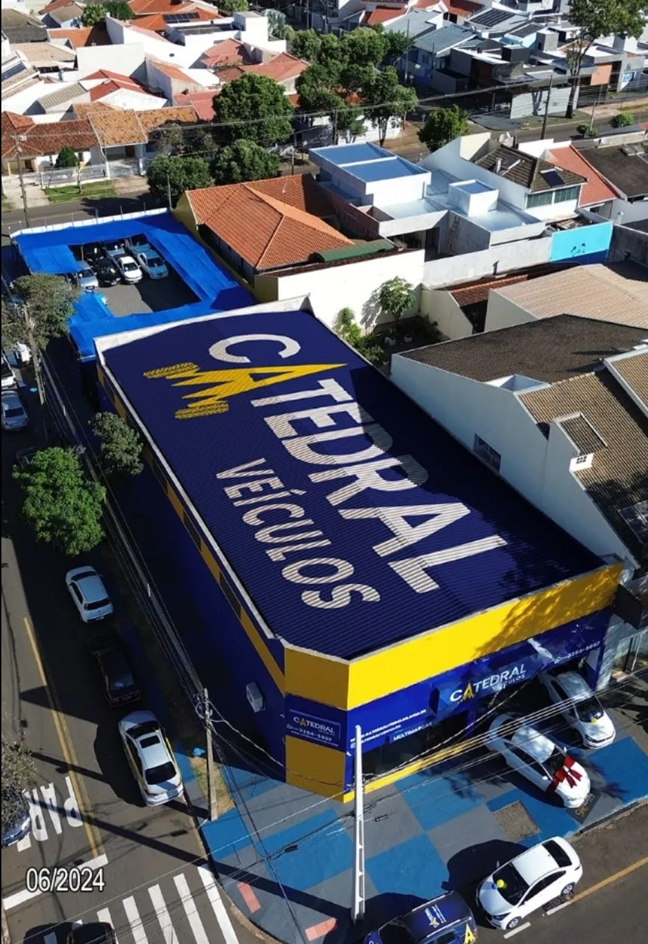 Fachada da loja Veículos à venda em Catedral Veiculos Multimarcas - Maringá - PR | Mobiauto