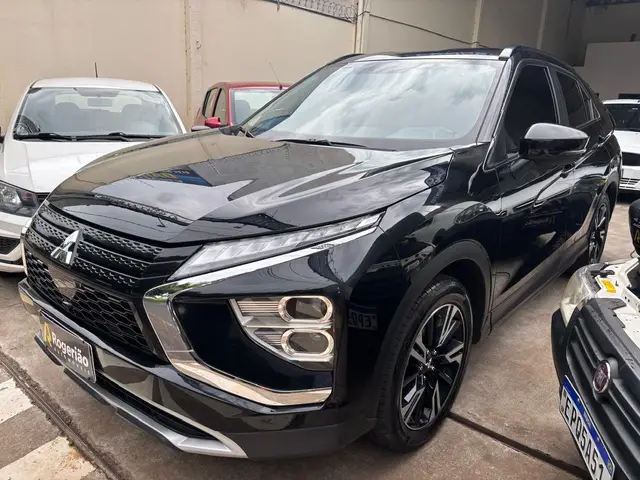 Carro Mitsubishi Eclipse Cross 2023 HPE 1.5 Turbo (Aut)