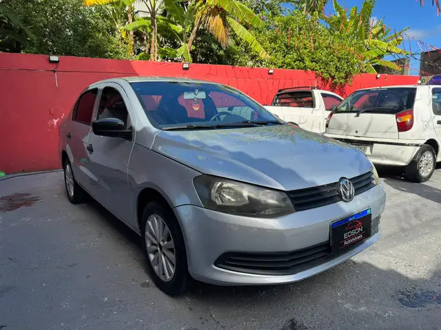 Carro Volkswagen Voyage 2014 1.6 VHT (Flex)