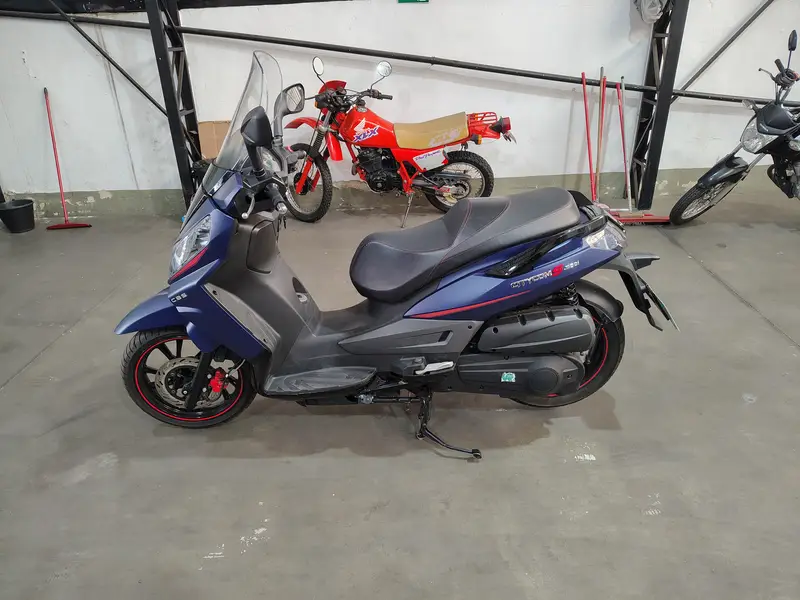 Dafra Citycom S 300i/300i ABS