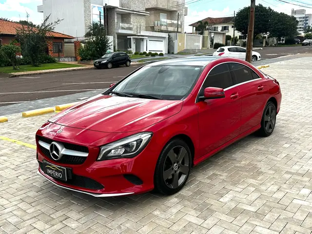 Carro Mercedes-Benz Classe CLA 2018 CLA 180