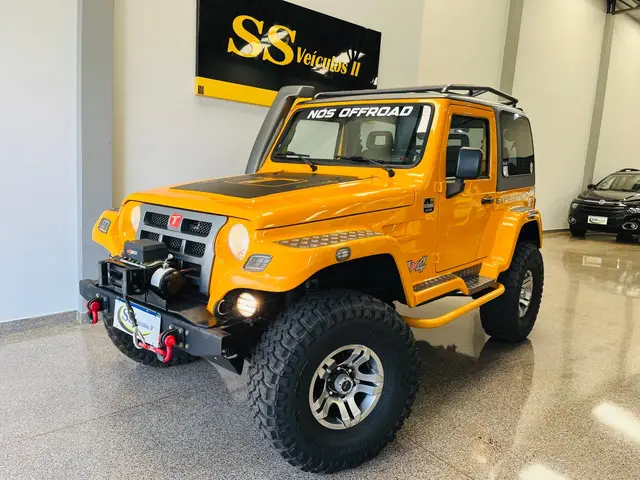 Carro Troller T4 2011 4X4 3.0