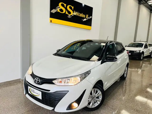 Carro Toyota Yaris 2019 1.3 XL (Flex)