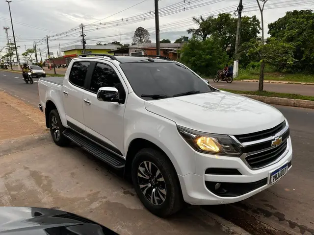 Carro Chevrolet S10 Cabine Dupla 2017 S10 2.8 CTDI LTZ 4x2 (Cabine Dupla) (Aut)