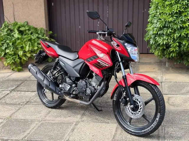 Moto Yamaha YS 150 Fazer 2025 UBS