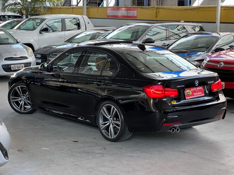 BMW 328i