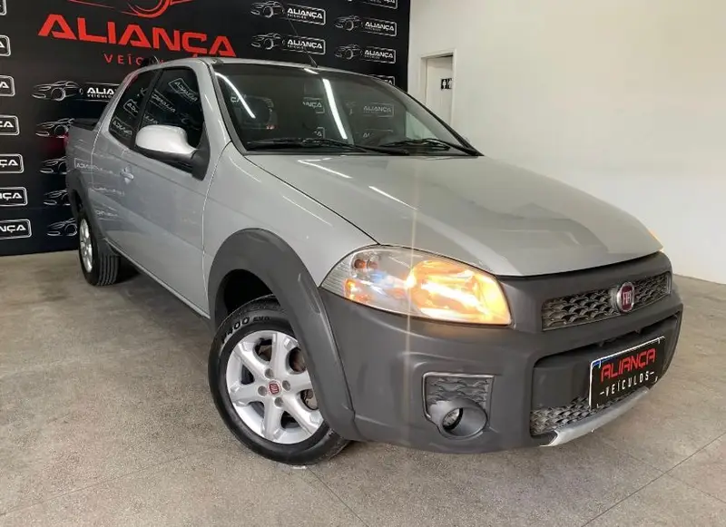 Fiat Strada Freedom 1.4 CD (Flex)