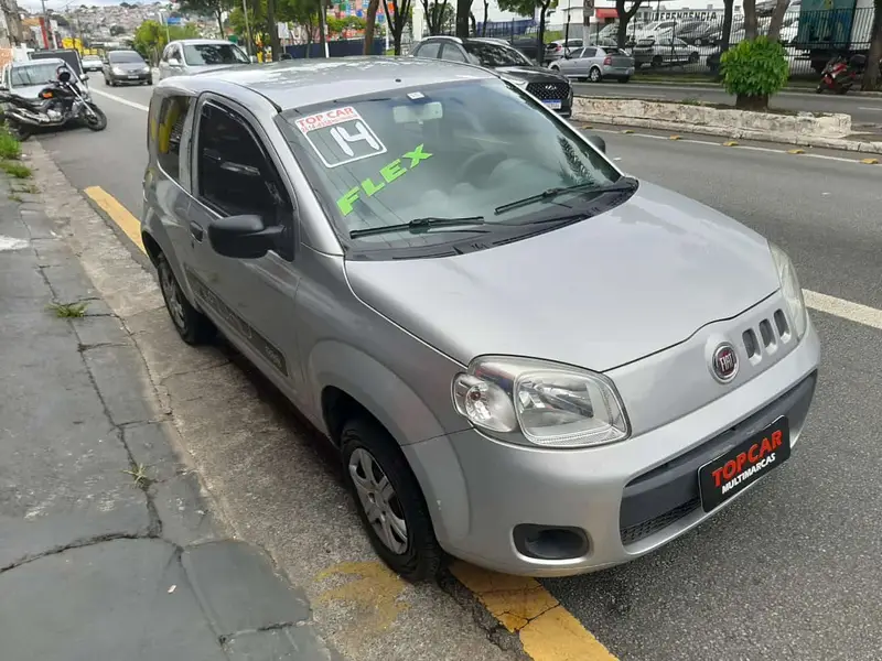 Fiat Uno Vivace 1.0 8V (Flex) 2p