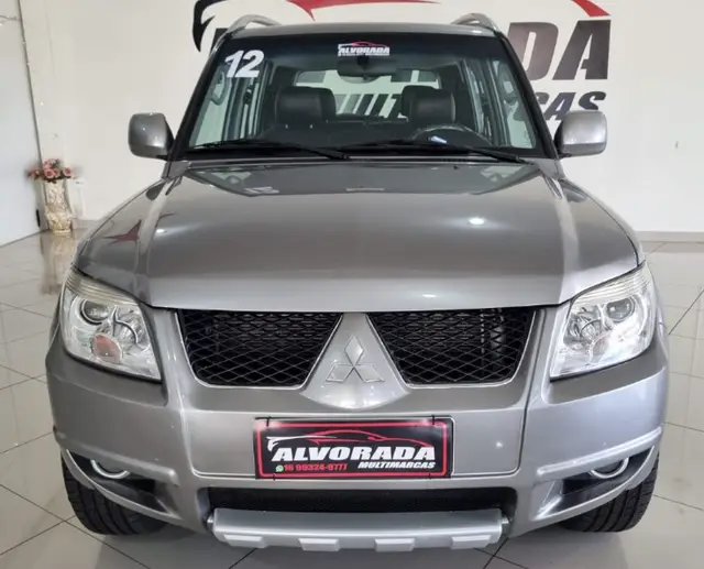 Carro Mitsubishi Pajero TR4 2012 2.0 16V 4X4 (Flex) (Aut)