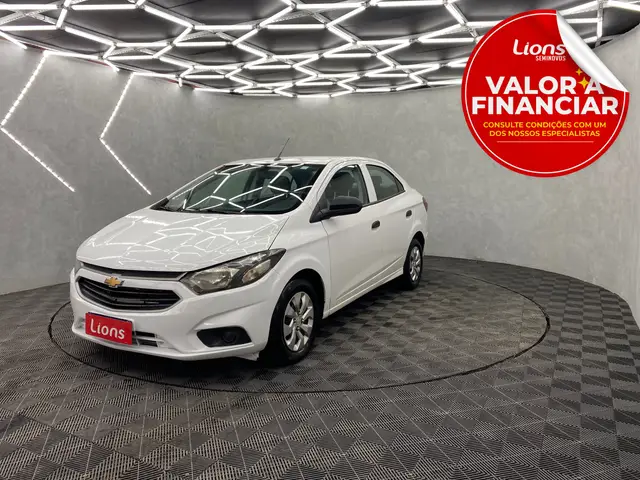 Carro Chevrolet Onix Plus 2020 JOY Plus 1.0 8V 4p Flex Mec.