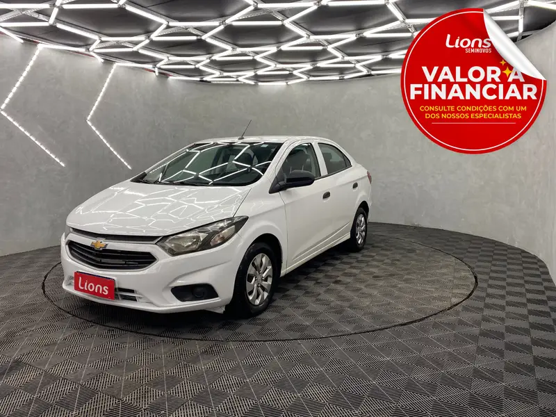 Chevrolet Onix Plus JOY Plus 1.0 8V 4p Flex Mec.