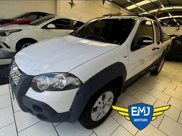 Carro Fiat Strada 2011 Adventure Locker 1.8 16V (Cabine Estendida)