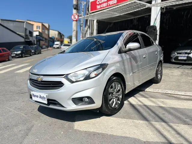Carro Chevrolet Prisma 2017 1.4 LT SPE/4 (Aut)