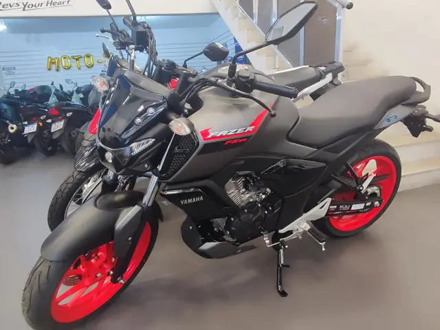 Moto Yamaha Fazer FZ15 2025 ABS Connected