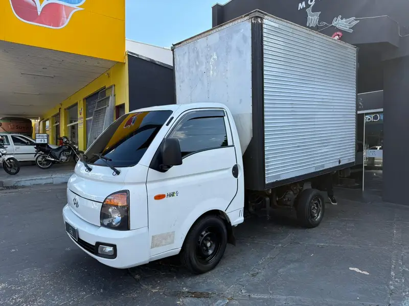 Hyundai 2.5 CRDi HD Longo sem Caçamba