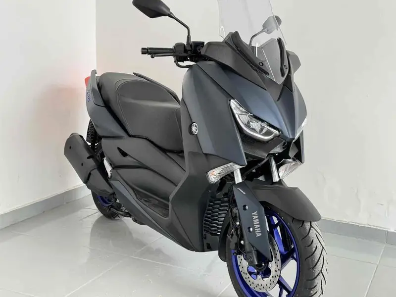 Yamaha XMax ABS