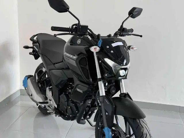 Moto Yamaha Fazer FZ15 2024 ABS