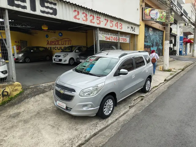 Carro Chevrolet Spin 2014 LT 5S 1.8 (Aut) (Flex)