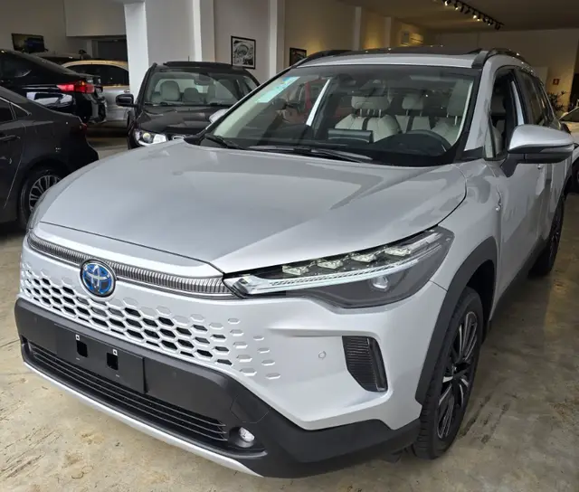 Carro Toyota Corolla Cross 2025 XRX Hybrid 1.8