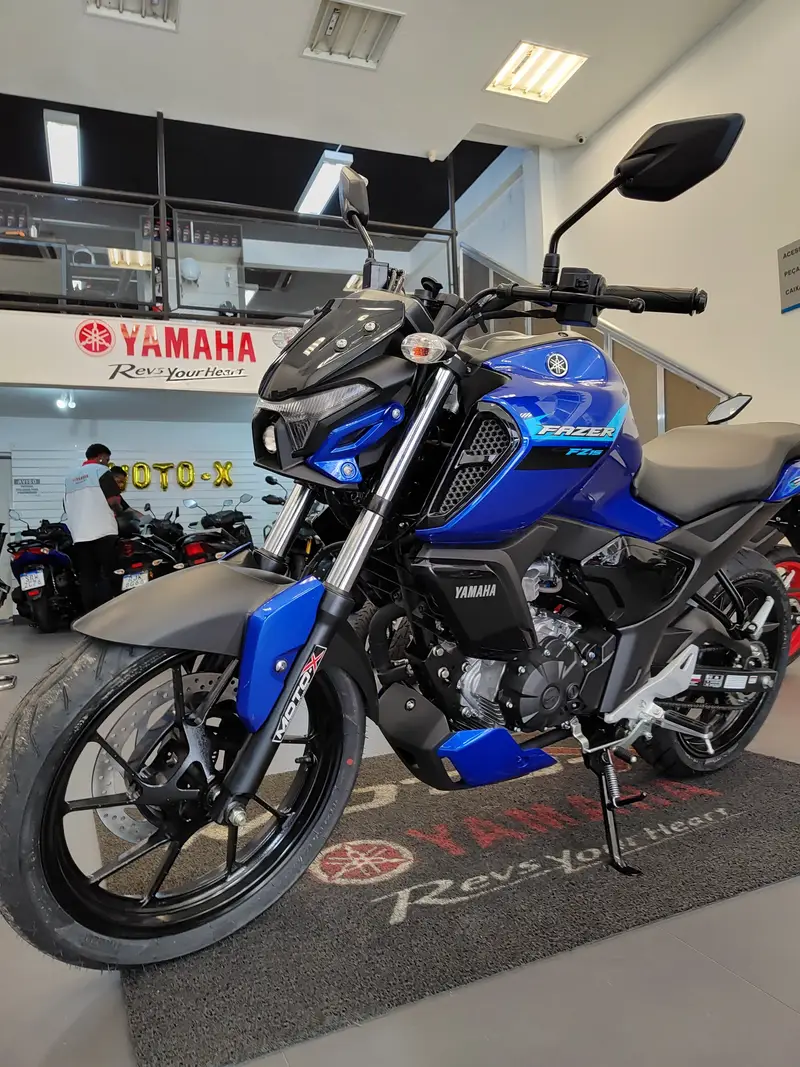 Yamaha Fazer FZ15 ABS Connected